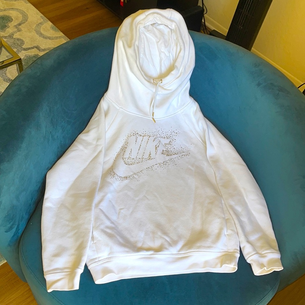 Nike sweatshirt